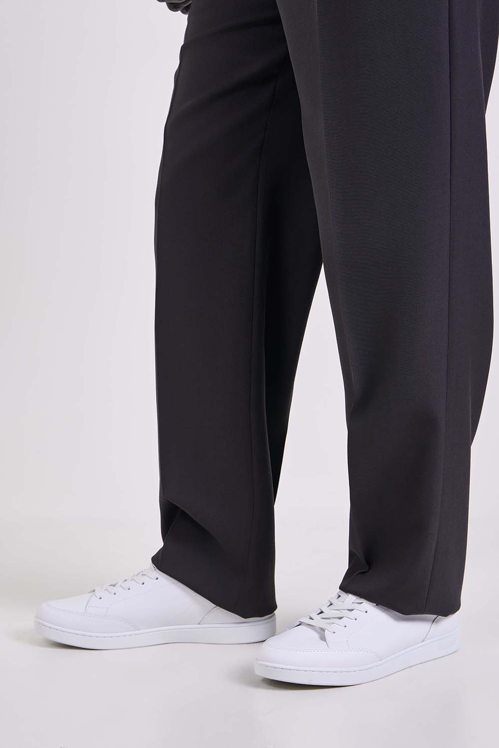 נעלי סניקרס